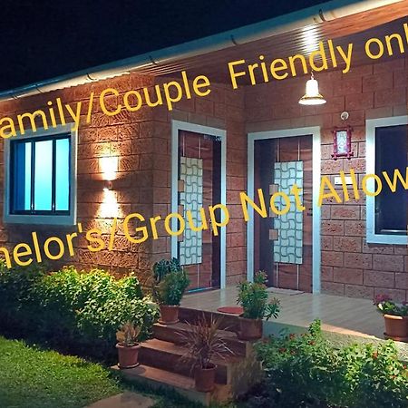 The Royal Ascot Holiday Home Alibag Exterior photo