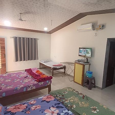 The Royal Ascot Holiday Home Alibag Exterior photo